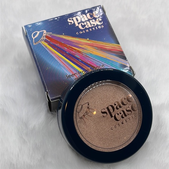 3/$9 Space Case Highlighter in Seen From Space 1B - Picture 2 of 3